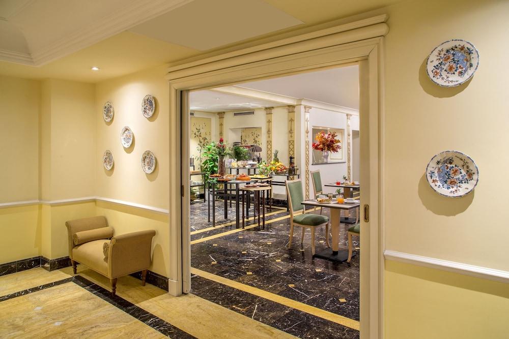 Donna Laura Palace By Omnia Hotels Řím Exteriér fotografie