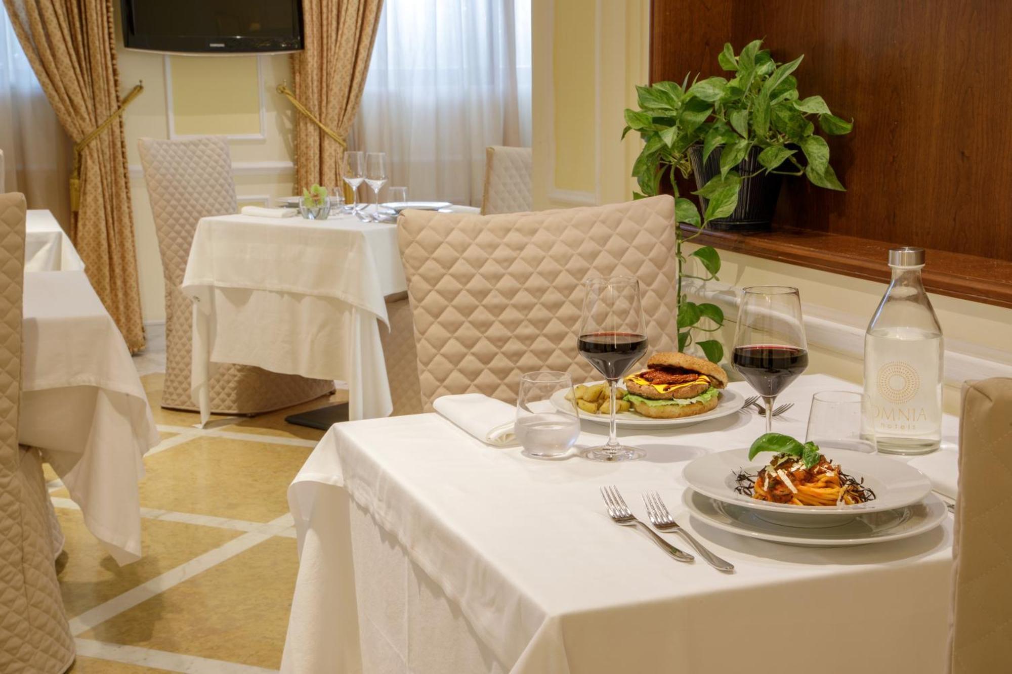 Donna Laura Palace By Omnia Hotels Řím Exteriér fotografie