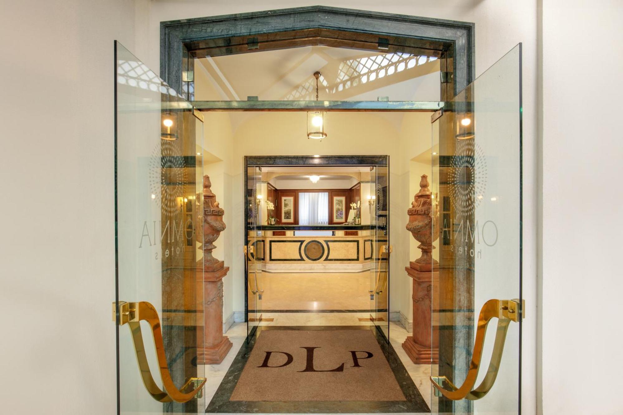 Donna Laura Palace By Omnia Hotels Řím Exteriér fotografie