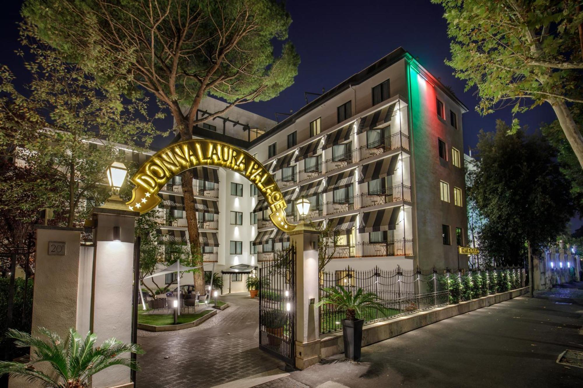 Donna Laura Palace By Omnia Hotels Řím Exteriér fotografie